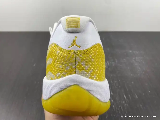 Official Maikesneakers AH7860-107 11 WMNS Low Air Snakeskin Yellow Jordan 0402